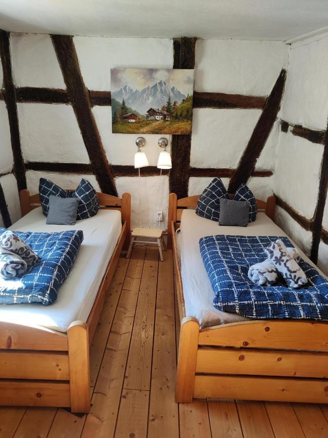 Gemuetliche Gaestezimmer In Einem Neu Sanierten Fachwerkhaus Sachsenheim Ngoại thất bức ảnh
