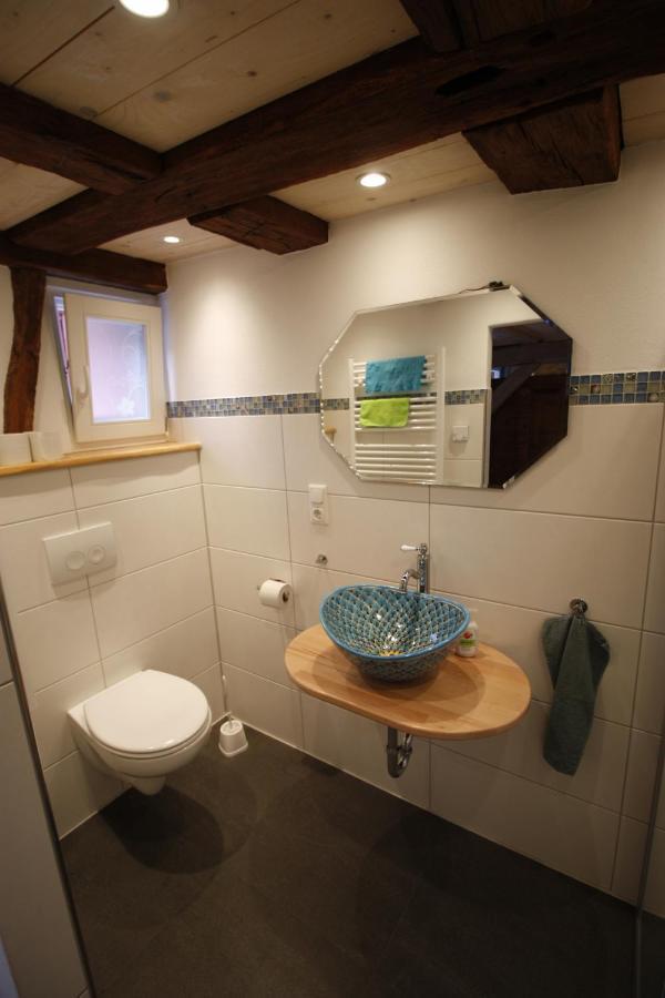 Gemuetliche Gaestezimmer In Einem Neu Sanierten Fachwerkhaus Sachsenheim Ngoại thất bức ảnh