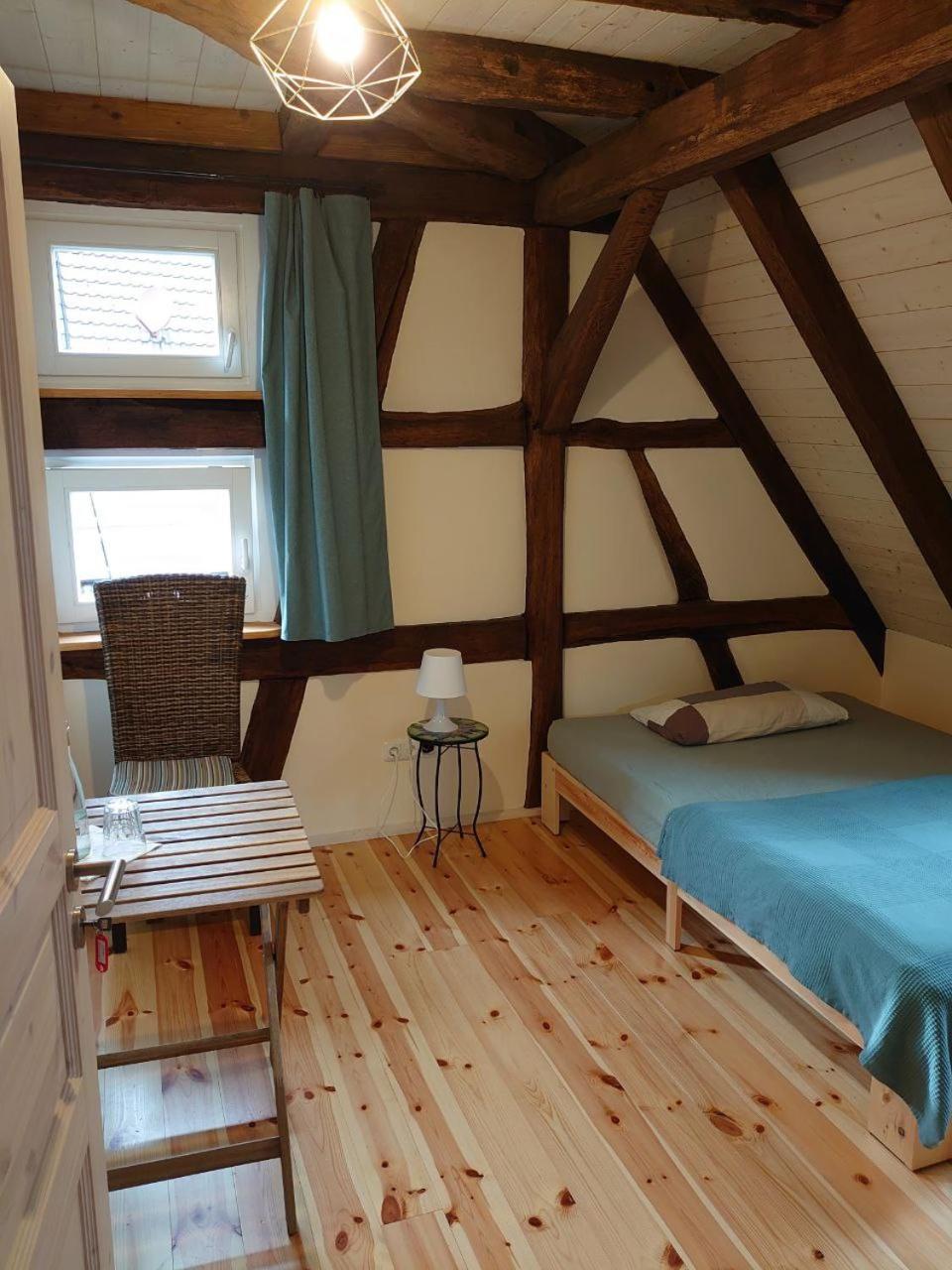 Gemuetliche Gaestezimmer In Einem Neu Sanierten Fachwerkhaus Sachsenheim Ngoại thất bức ảnh